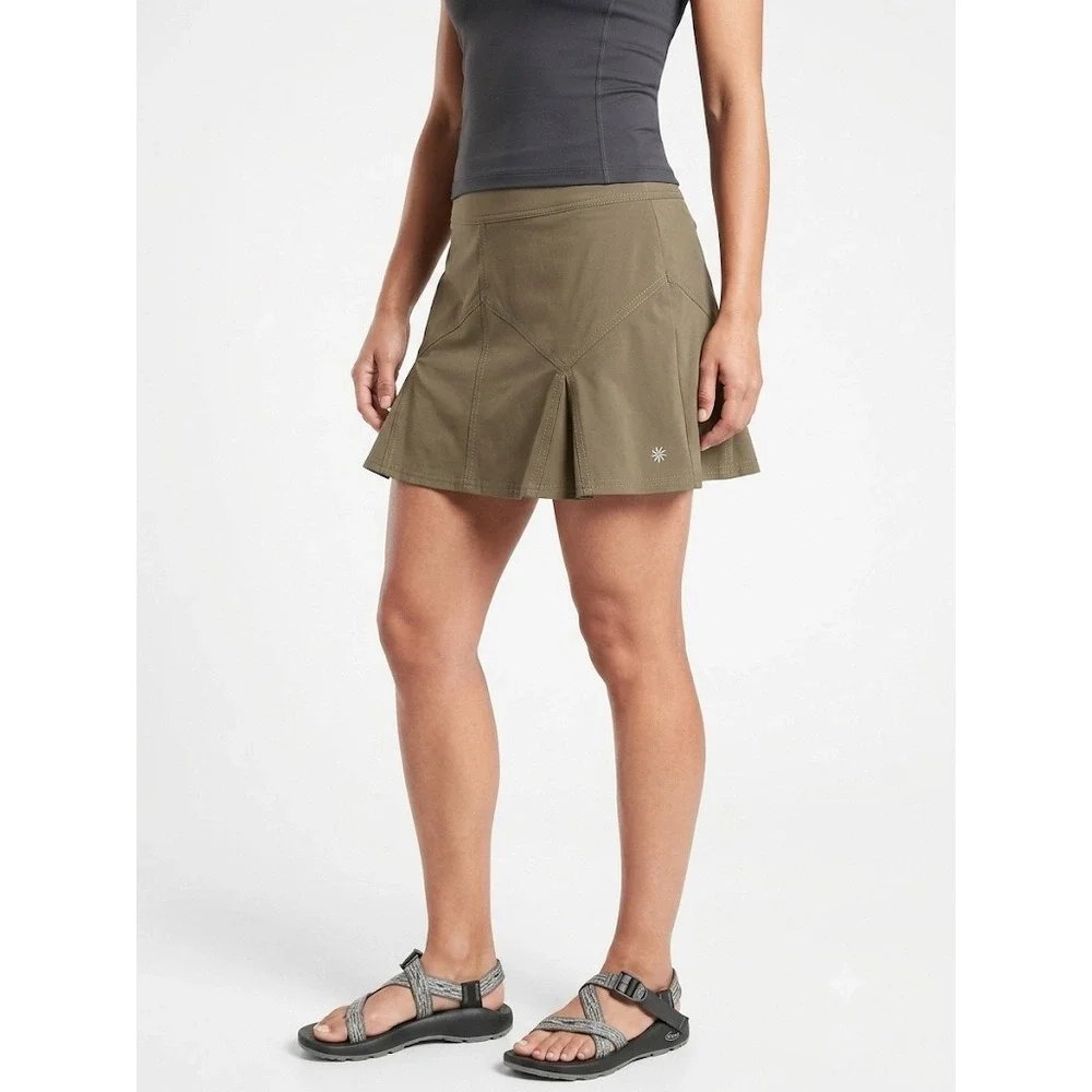 Athleta All Terrain Hiking Skirt Taupe Olive Green Petite 2P Zip Pocket 841277
